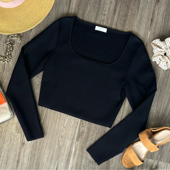 NWOT Aritzia Babaton Large Black Square Neck Sculpt Knit Cropped Longsleeve - Picture 7 of 10